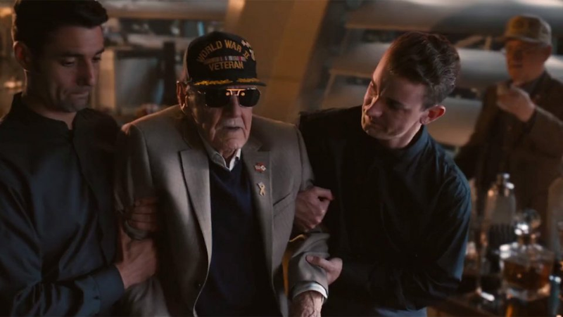 Illustration for article titled Cómo una broma en los cómics terminó convirtiendo a Stan Lee en el hombre de los 1.000 cameos
